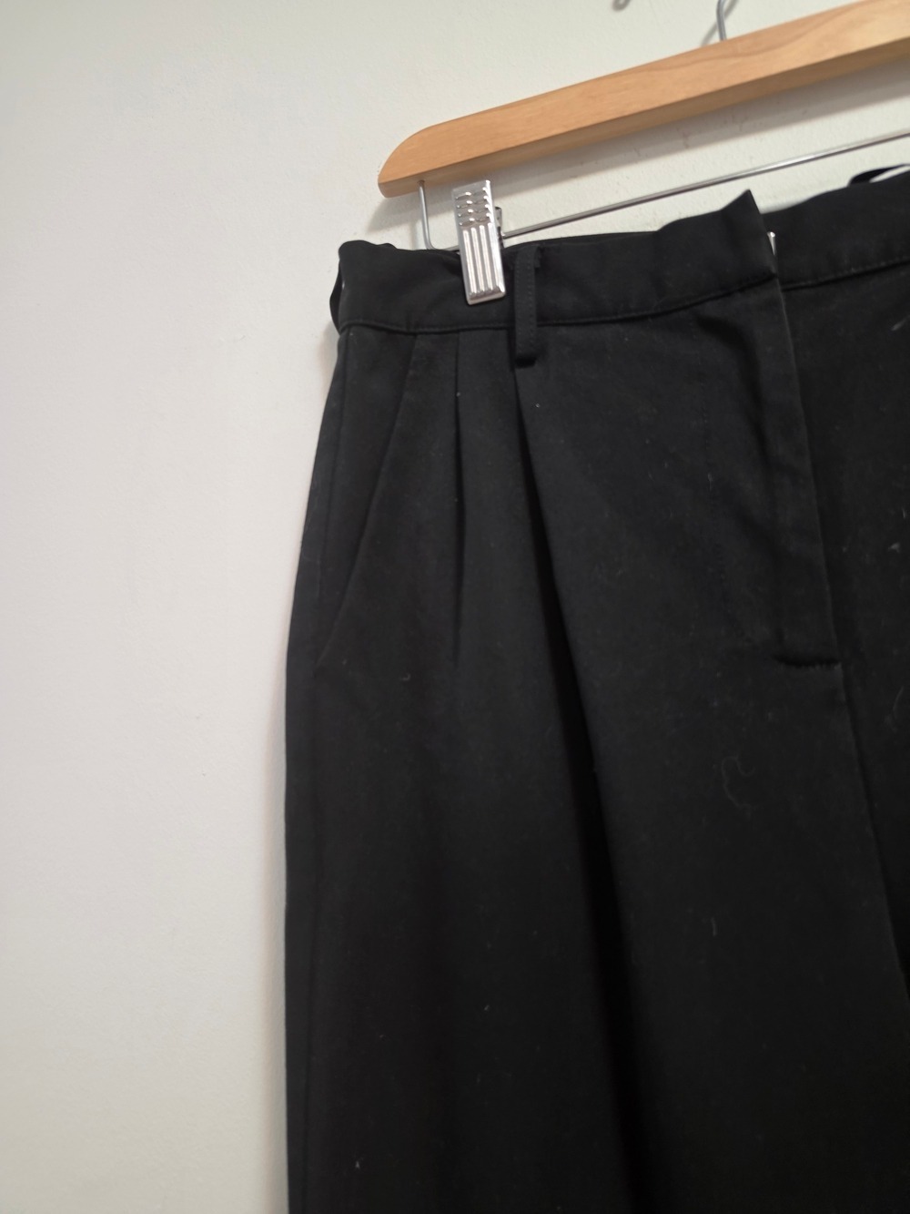 Genquo Classic High-Waist Black Wide-Leg Pants - Picture 4 of 12